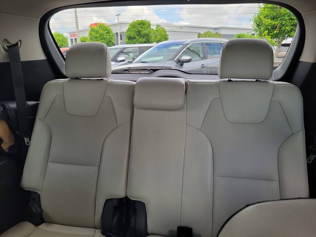 Used 2021 Kia Telluride EX w/ EX Premium Package FWD image 14