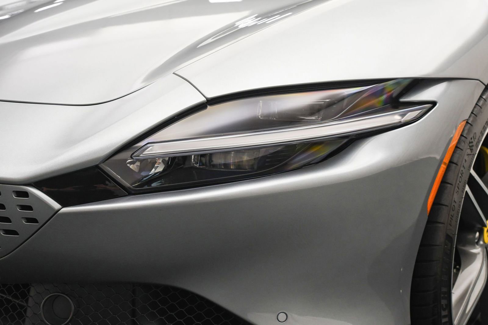 Certified 2023 Ferrari Roma image 30