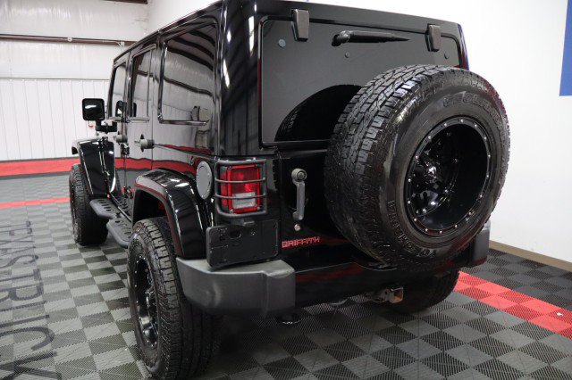 Used 2017 Jeep Wrangler Unlimited Sahara w/ Connectivity Group AWD/4WD image 11