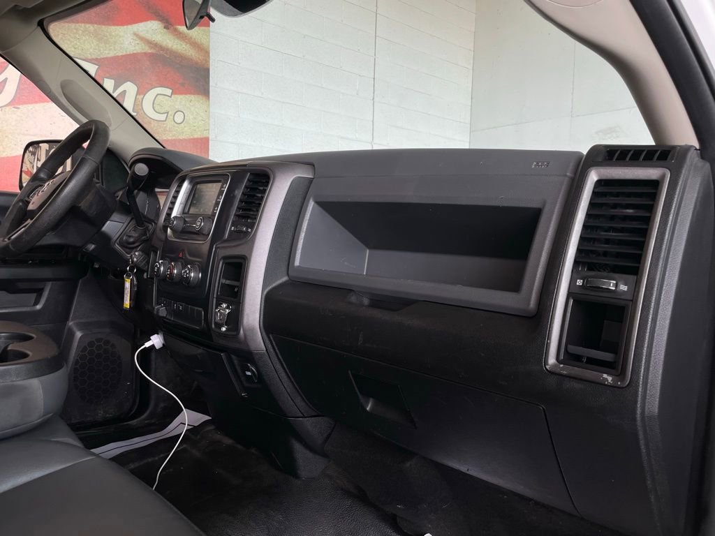 Used 2017 RAM 2500 Tradesman w/ Power & Remote Entry Group image 17