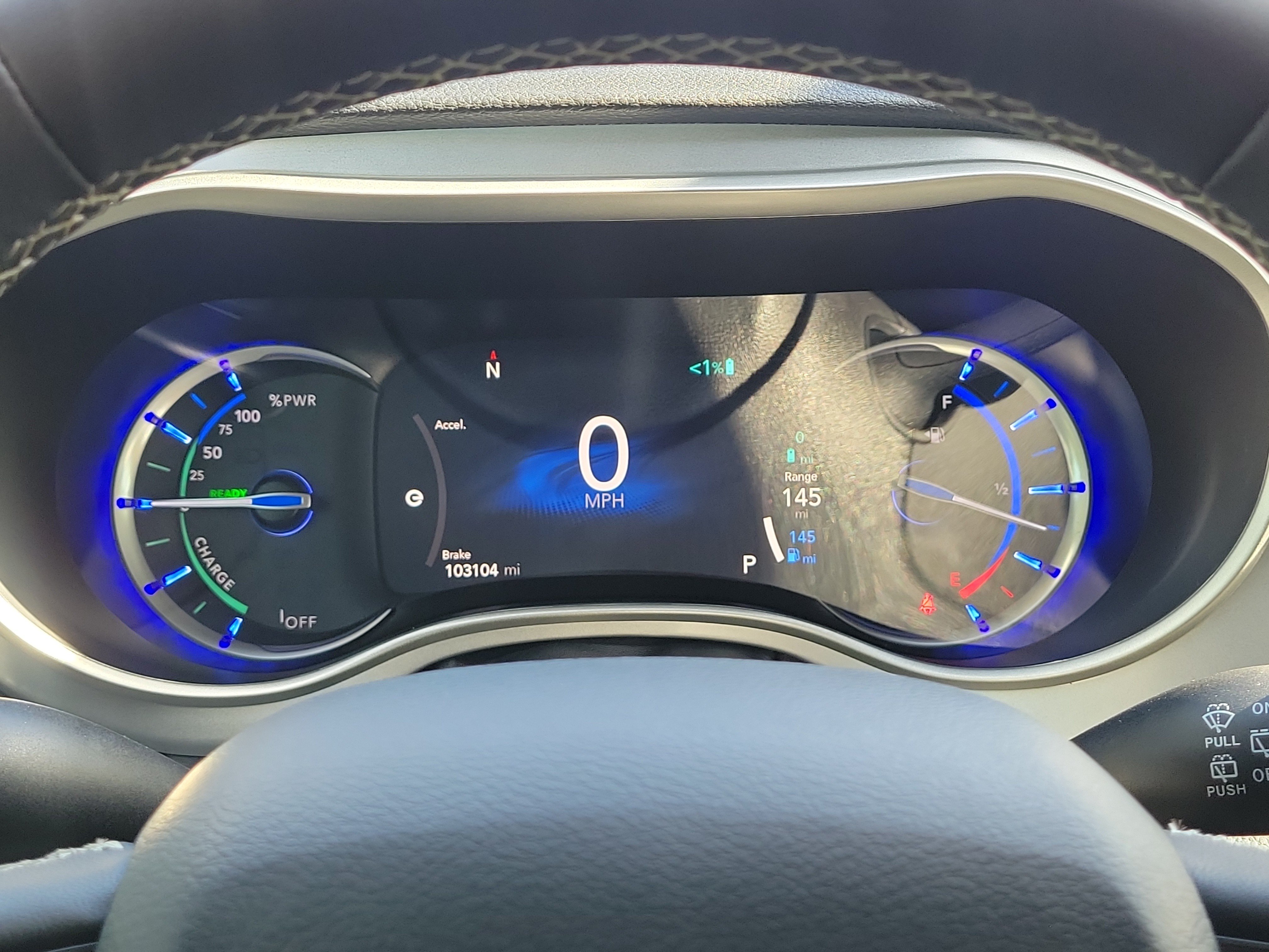 Used 2024 Chrysler Pacifica Limited FWD image 19