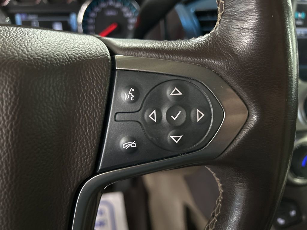 Used 2019 Chevrolet Suburban Premier image 29