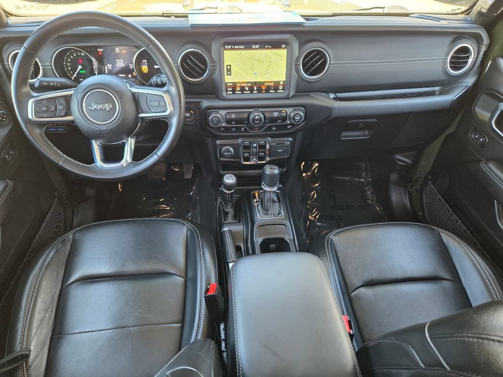 Used 2022 Jeep Wrangler Unlimited Sahara AWD/4WD image 10