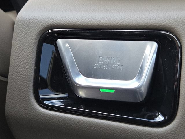 New 2026 GMC Yukon XL Denali w/ Denali Reserve Package AWD/4WD image 19