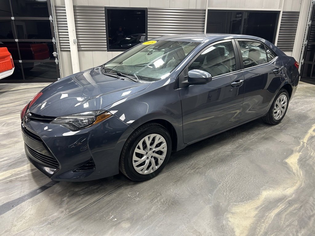 Used 2018 Toyota Corolla LE image 33