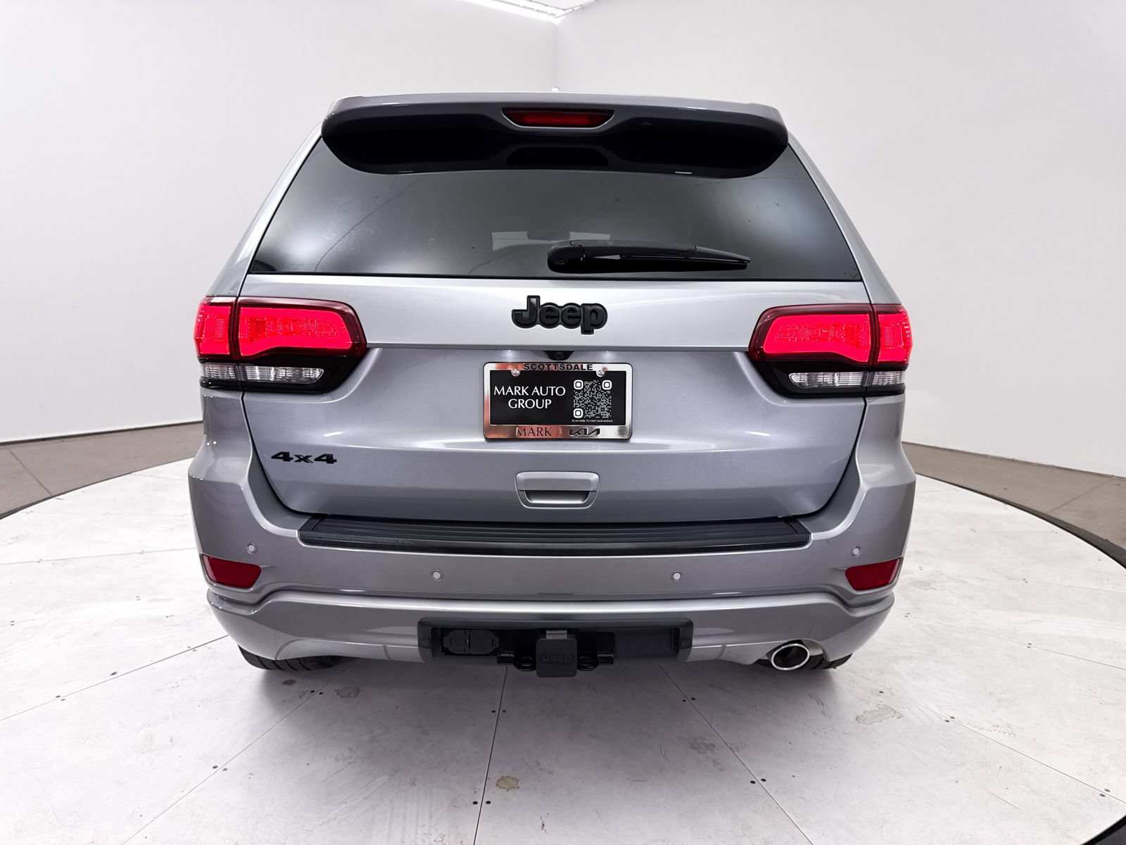 Used 2021 Jeep Grand Cherokee Laredo X AWD/4WD image 17