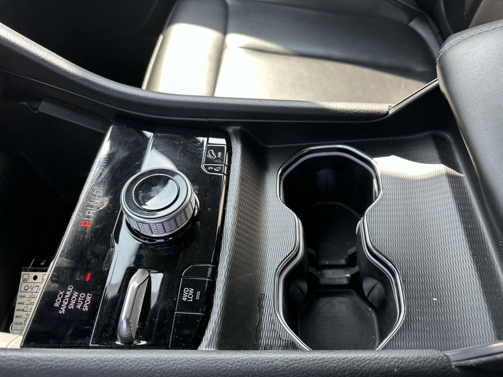 Used 2024 Jeep Grand Cherokee Limited 4xe image 30