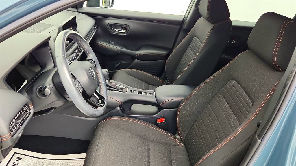 Used 2024 Honda HR-V Sport image 18