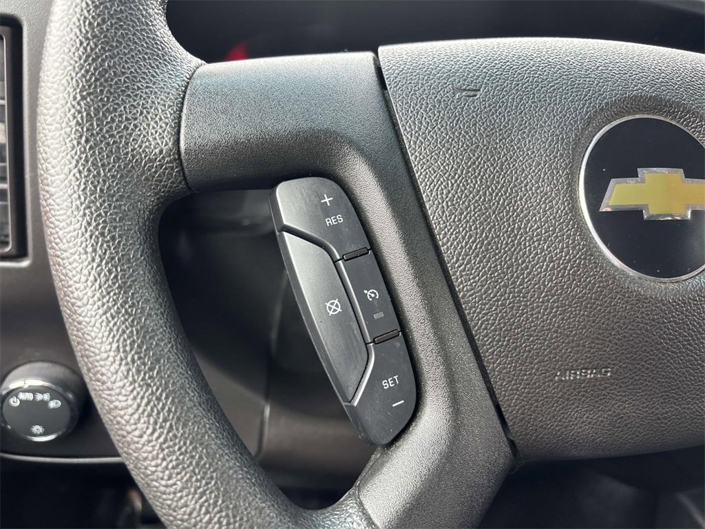 Used 2024 Chevrolet Express 2500 w/ Driver Convenience Package image 16