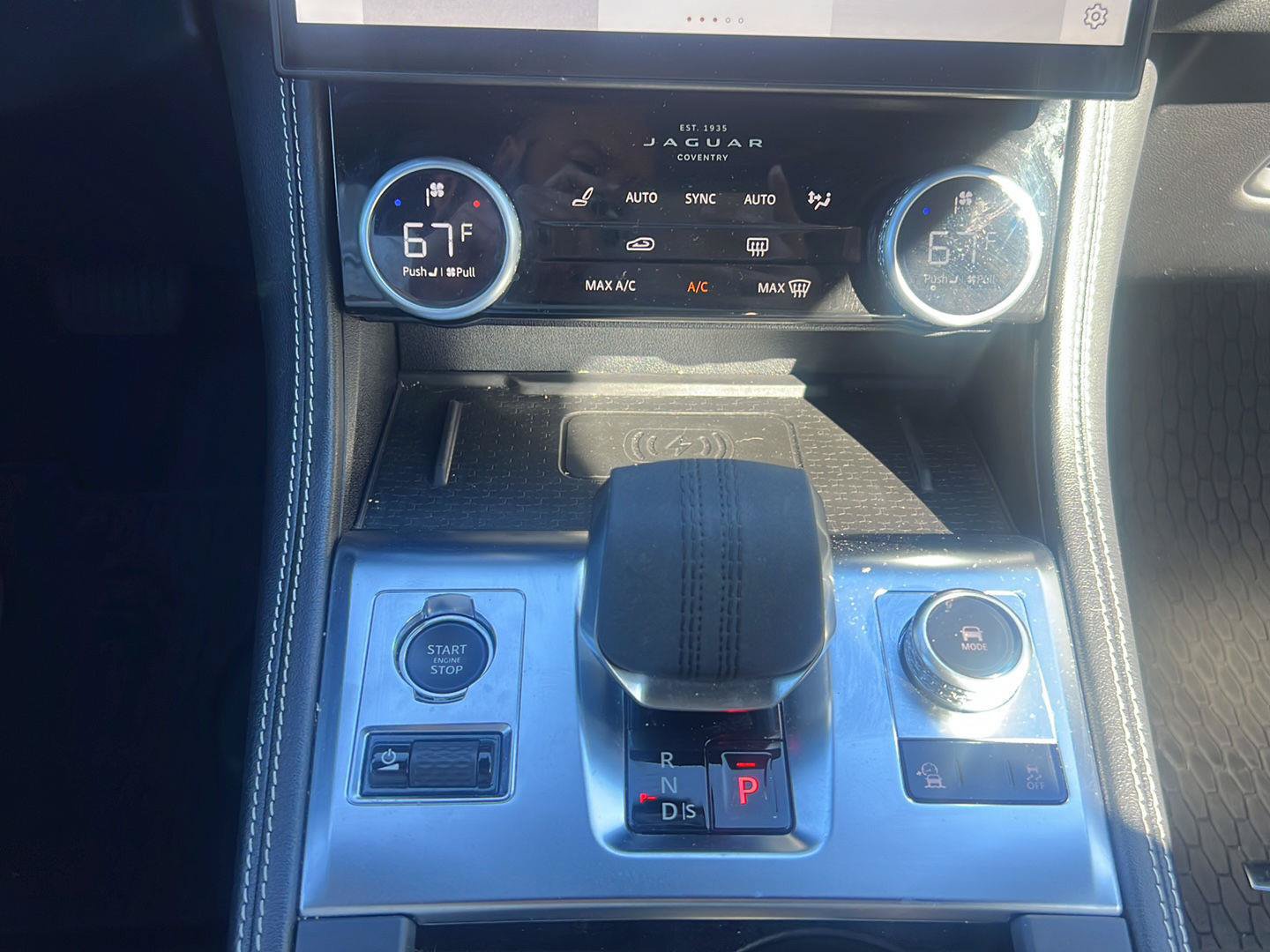 Certified 2026 Jaguar F-PACE R-Dynamic S AWD/4WD image 15