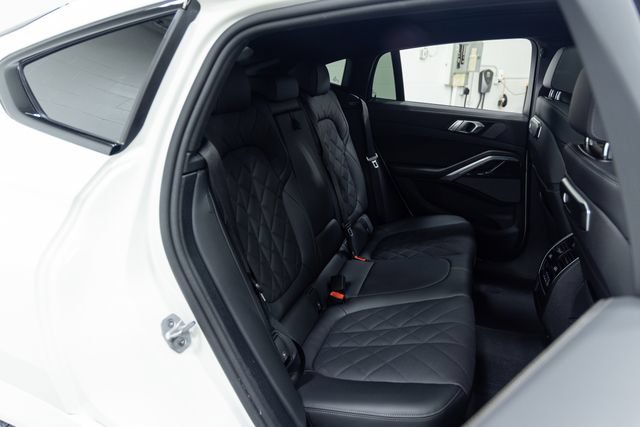 Used 2026 BMW X6 xDrive40i AWD/4WD image 24