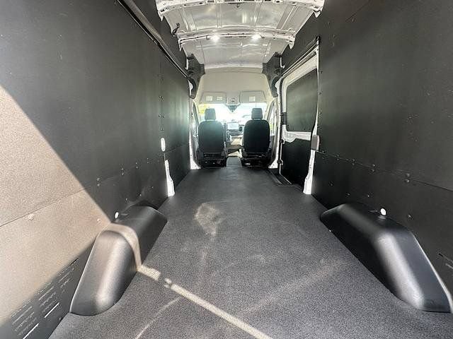 New 2027 Ford Transit 350 148 High Roof w/ Load Area Protection Package RWD image 10