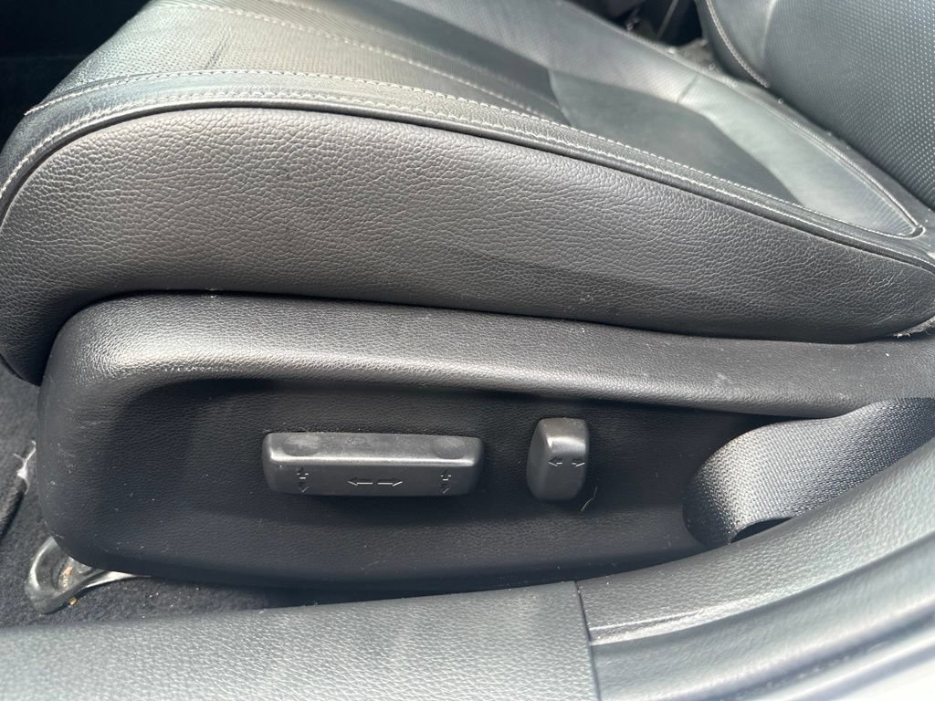 Used 2018 Honda Civic EX-L image 16
