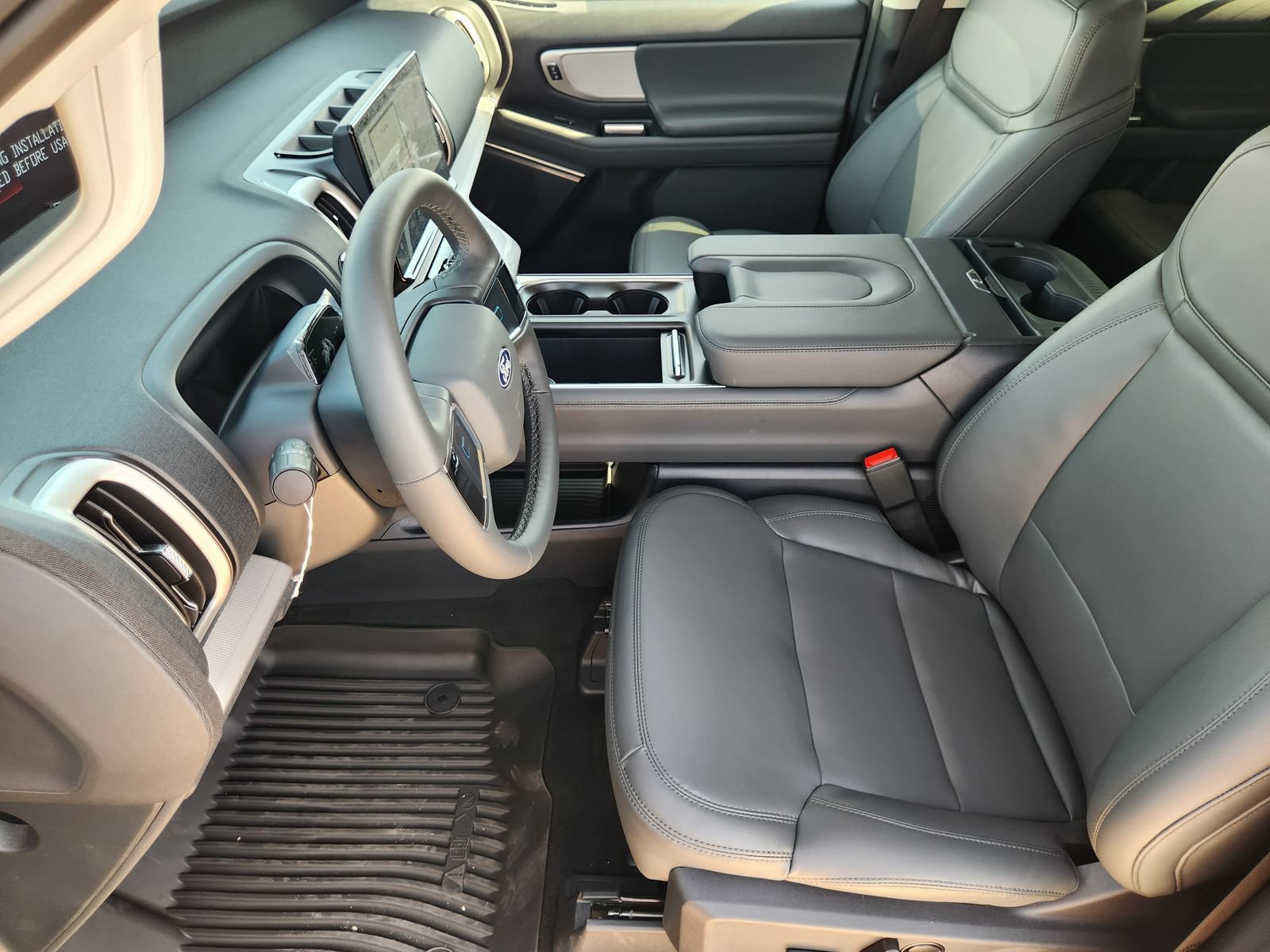 New 2027 Ford Expedition Max Active RWD image 13