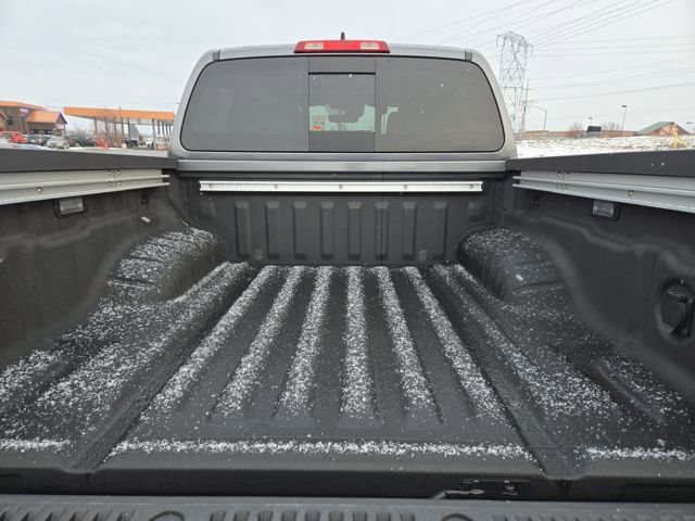 Used 2024 Nissan Frontier SL w/ Technology Package image 33