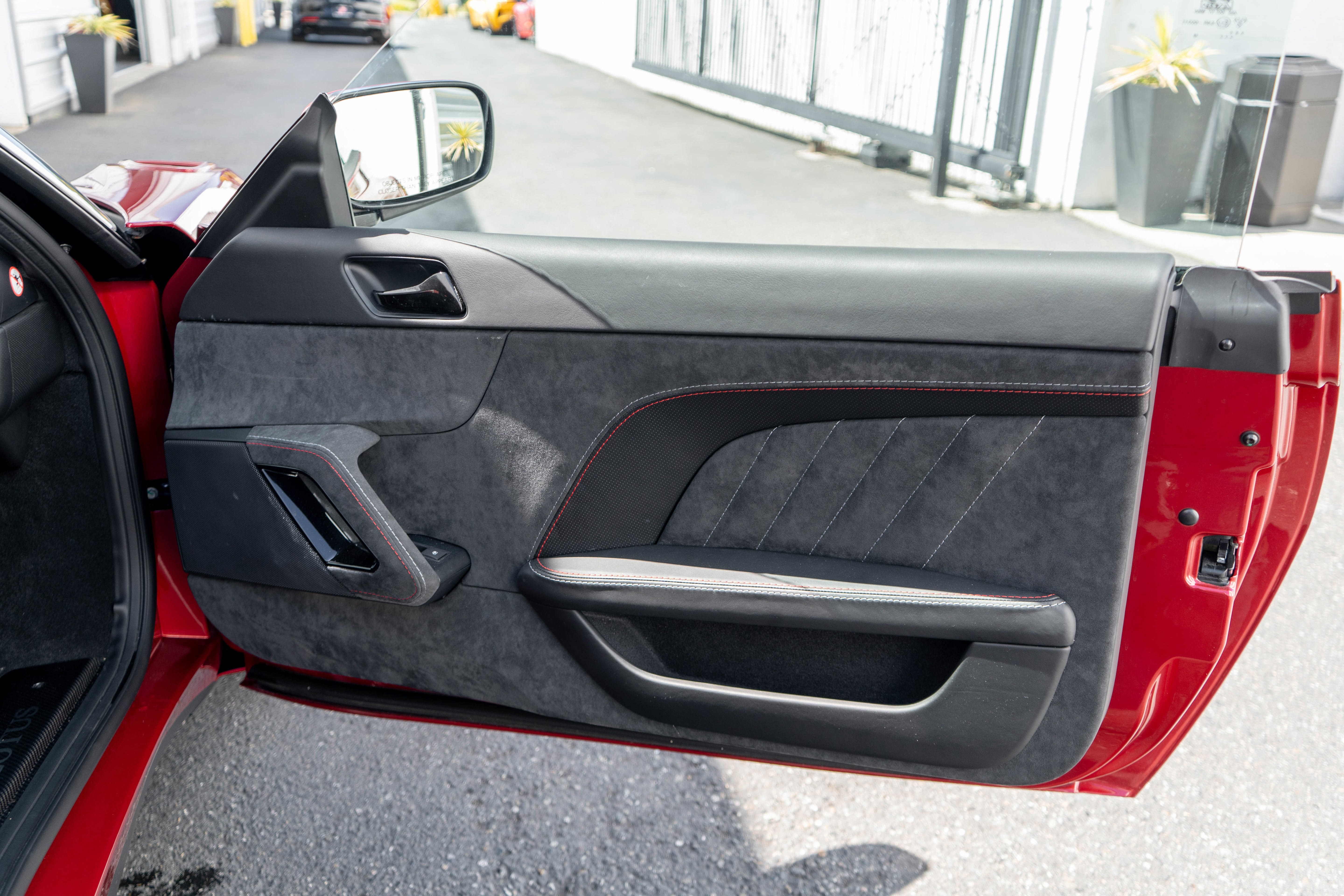 Used 2020 Lotus Evora RWD image 27