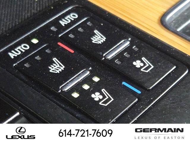 Used 2020 Lexus RX 350L Premium w/ Premium Package AWD/4WD image 33