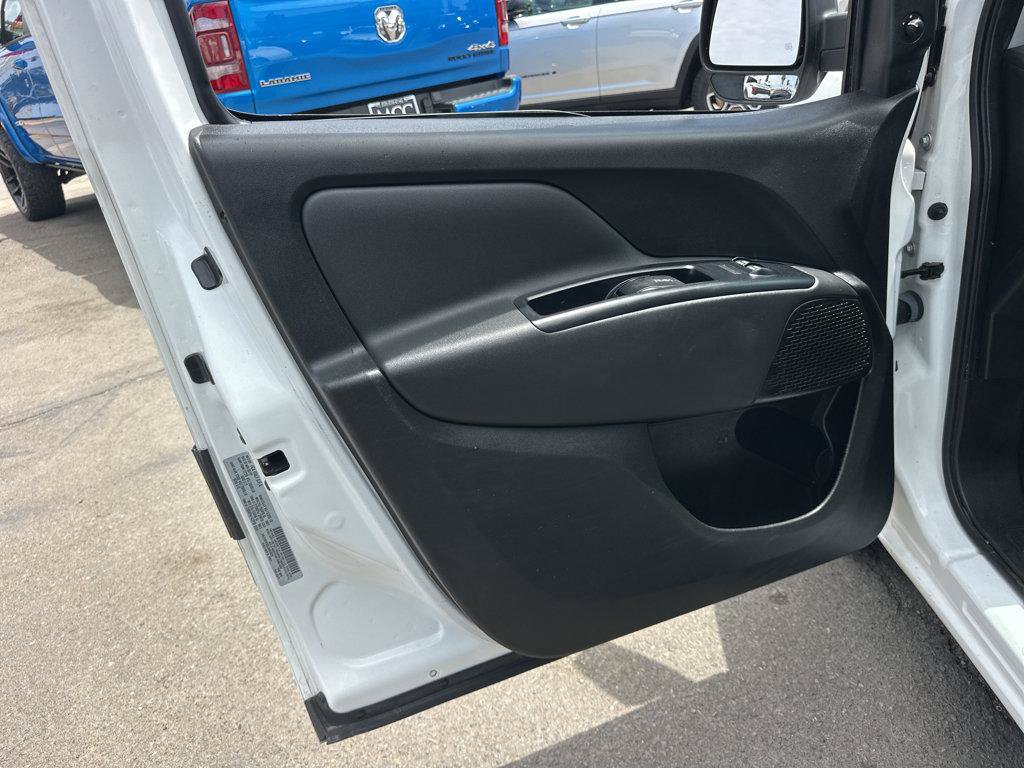 Used 2018 RAM ProMaster City Tradesman SLT FWD image 15