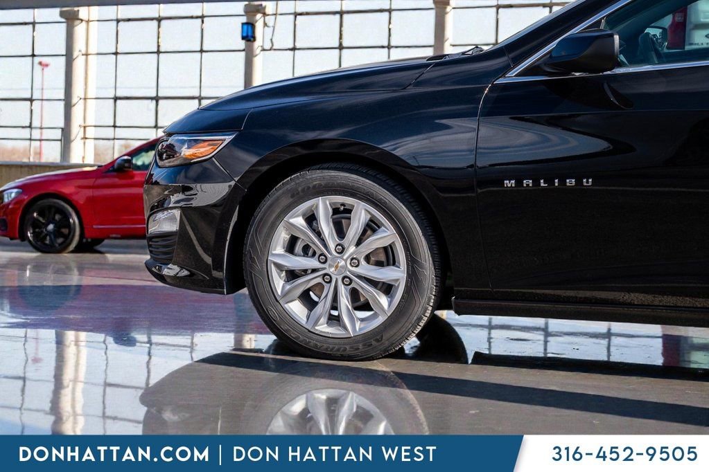 Used 2024 Chevrolet Malibu LT image 32