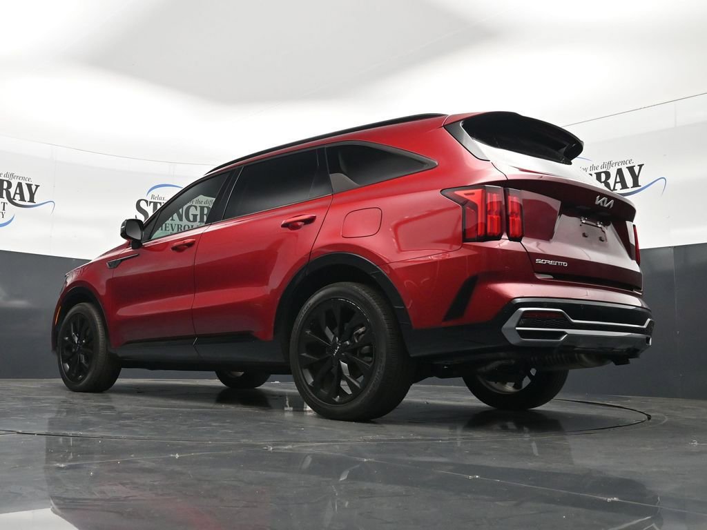 Used 2023 Kia Sorento SX image 21