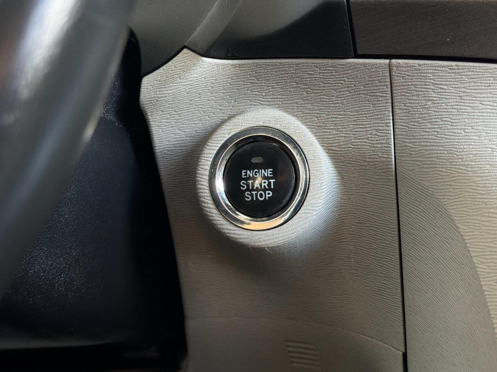 Used 2010 Toyota Venza FWD image 21