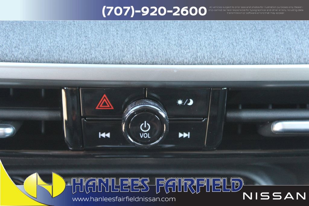 New 2025 Nissan Versa SV w/ Trunk Package FWD image 23