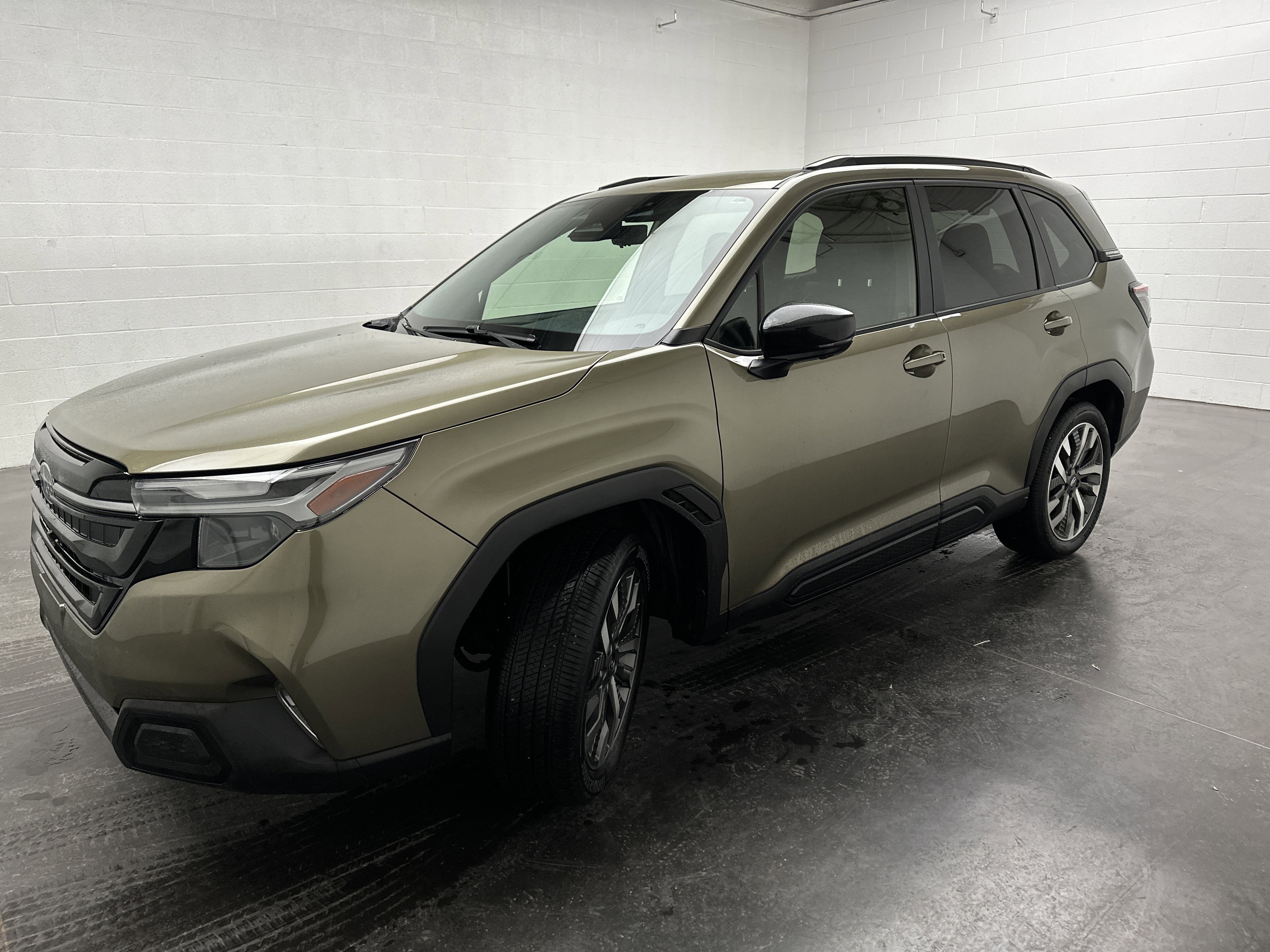 Certified 2025 Subaru Forester Touring image 4