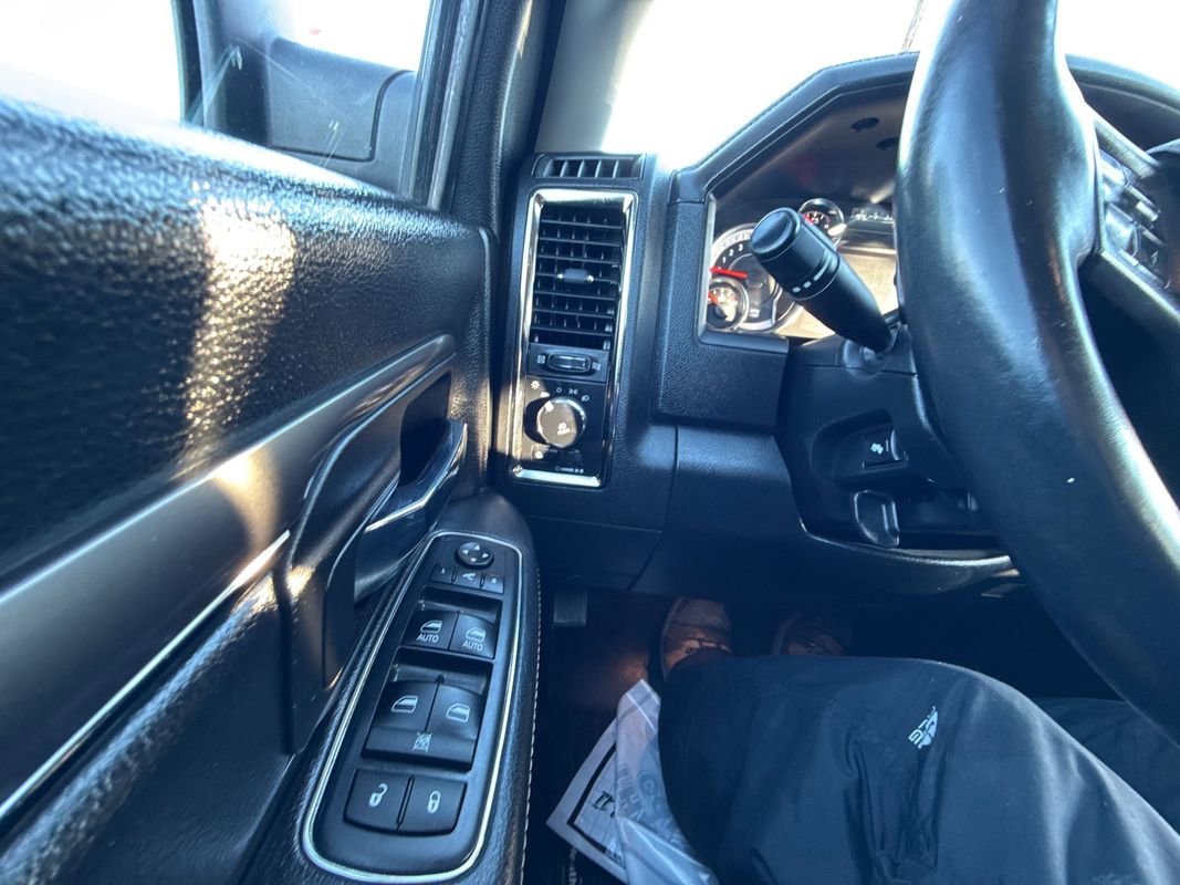 Used 2018 RAM 1500 Sport w/ Convenience Group AWD/4WD image 21