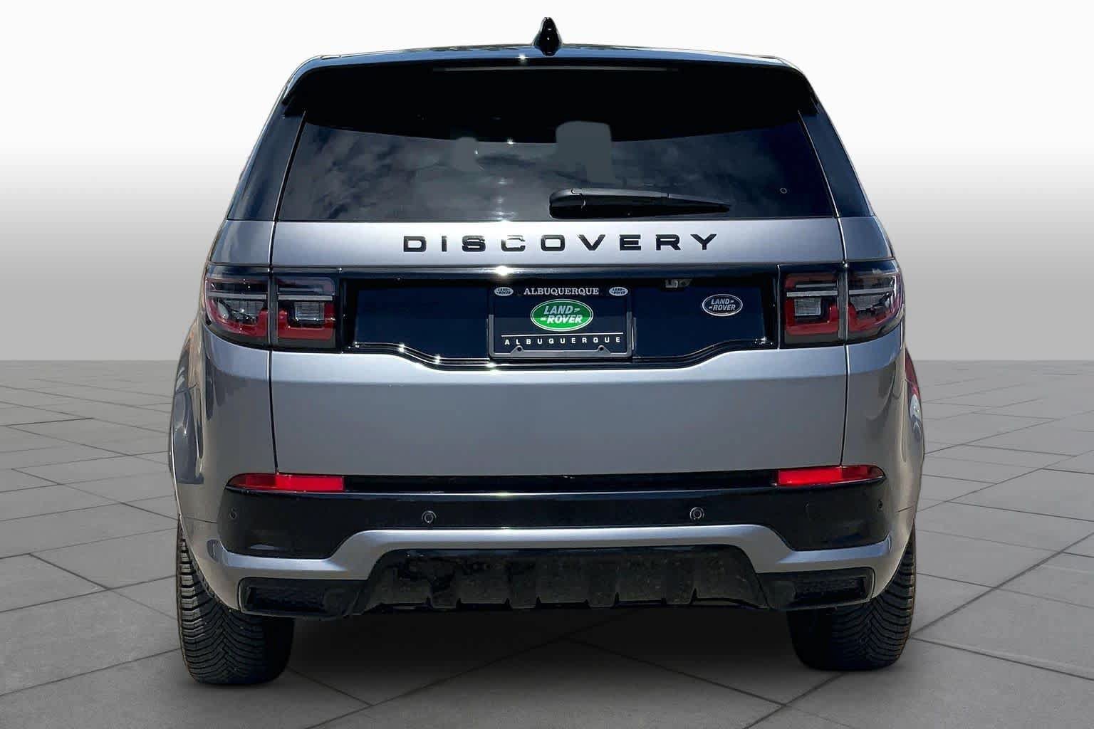 Used 2021 Land Rover Discovery Sport SE R-Dynamic AWD/4WD image 5