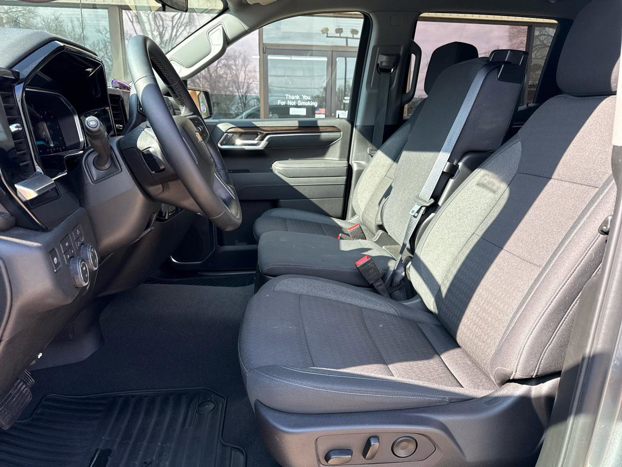 Used 2026 Chevrolet Silverado 1500 LT image 18