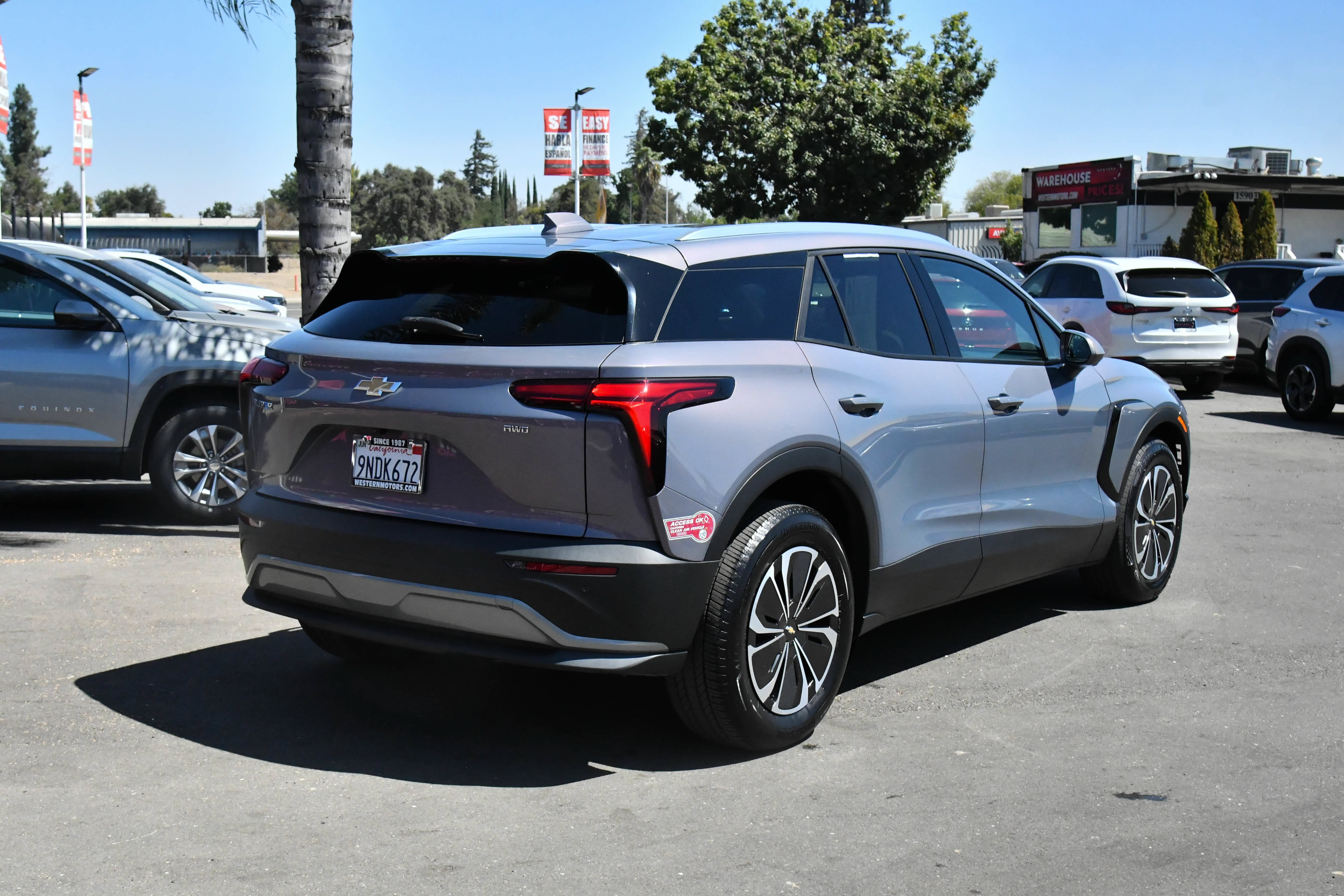 Used 2024 Chevrolet Blazer EV LT AWD/4WD image 8