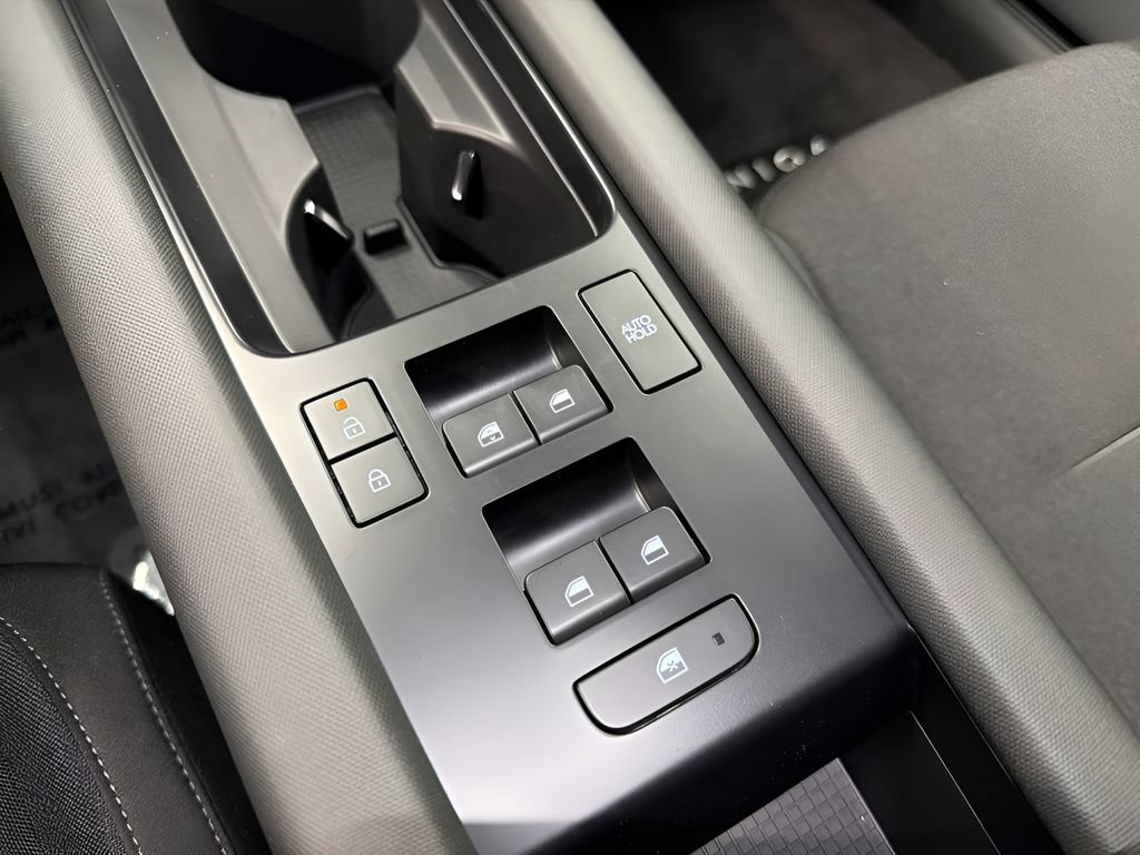 New 2025 Hyundai Ioniq 6 SE RWD image 31