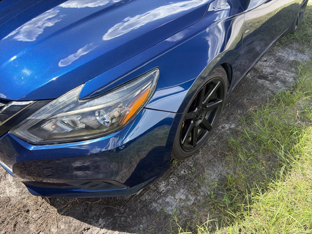 Used 2017 Nissan Altima 2.5 SR FWD image 10