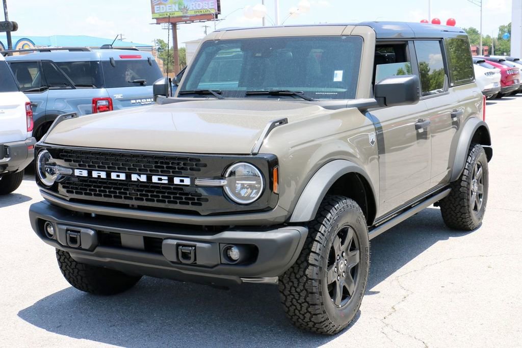 New 2025 Ford Bronco Big Bend w/ Black Diamond Package image 2
