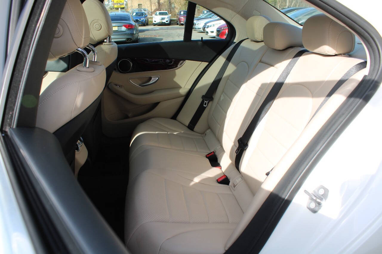 Used 2016 Mercedes-Benz C 300 4MATIC Sedan image 27
