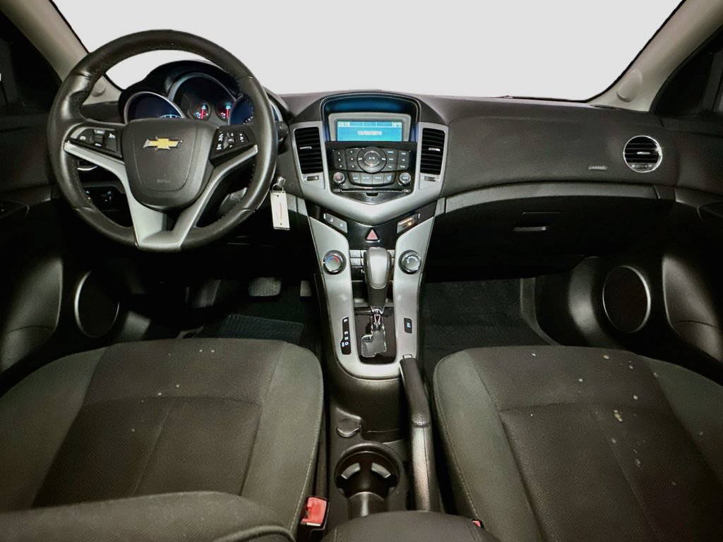 Used 2011 Chevrolet Cruze LT FWD image 9