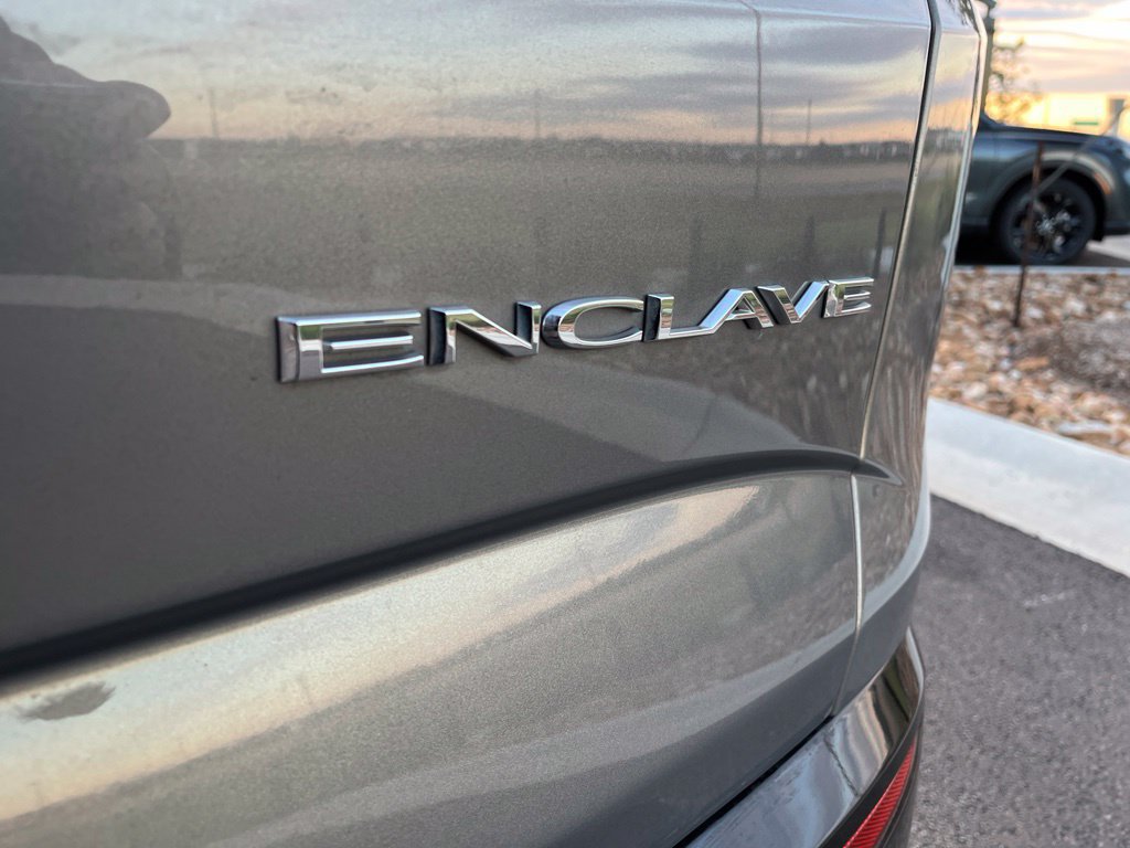 Used 2018 Buick Enclave Premium FWD image 9