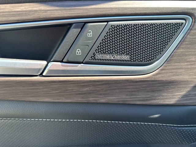 New 2026 Volkswagen Atlas SEL Premium R-Line image 16