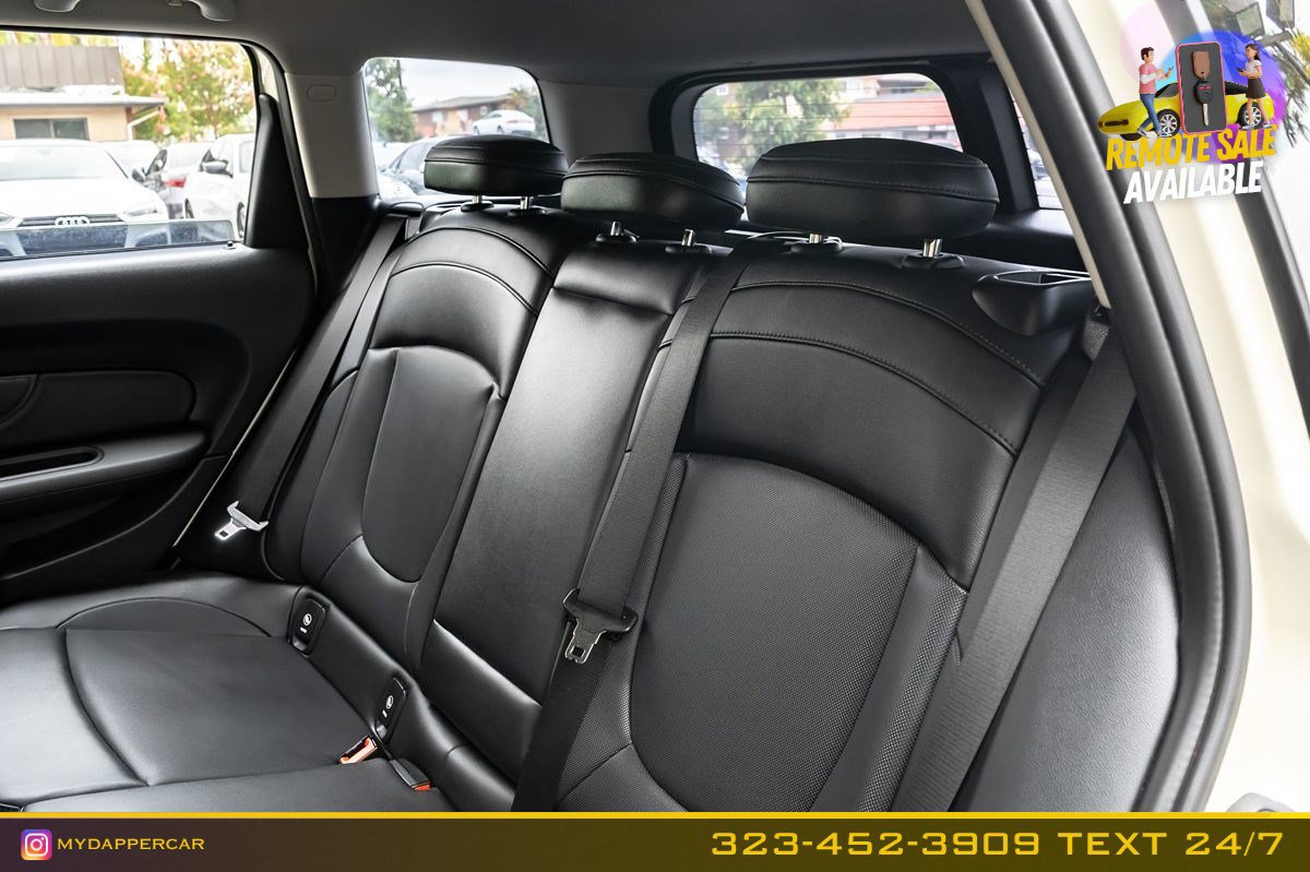 Used 2021 MINI Cooper Clubman S w/ Storage Package FWD image 15