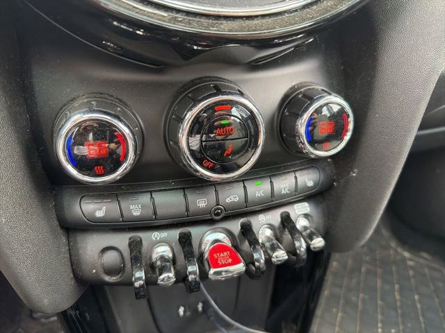 Used 2020 MINI Cooper S w/ Signature Upholstery Package FWD image 21