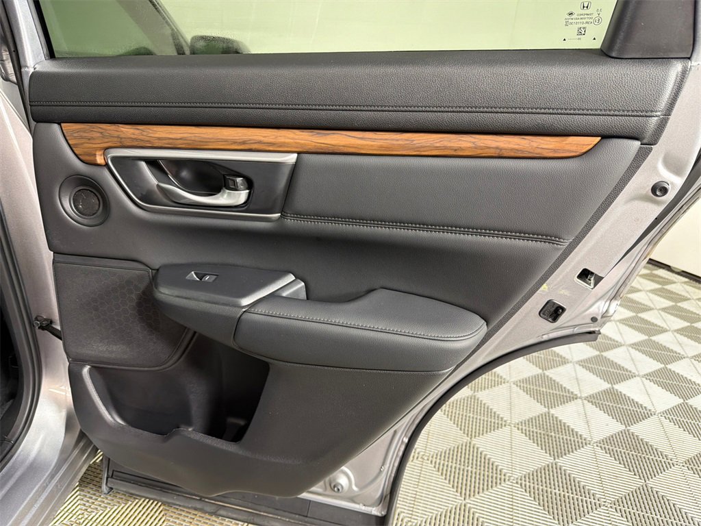 Used 2020 Honda CR-V EX-L image 17