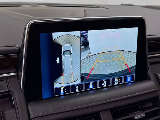 Used 2022 Chevrolet Tahoe LT w/ Luxury Package image 16