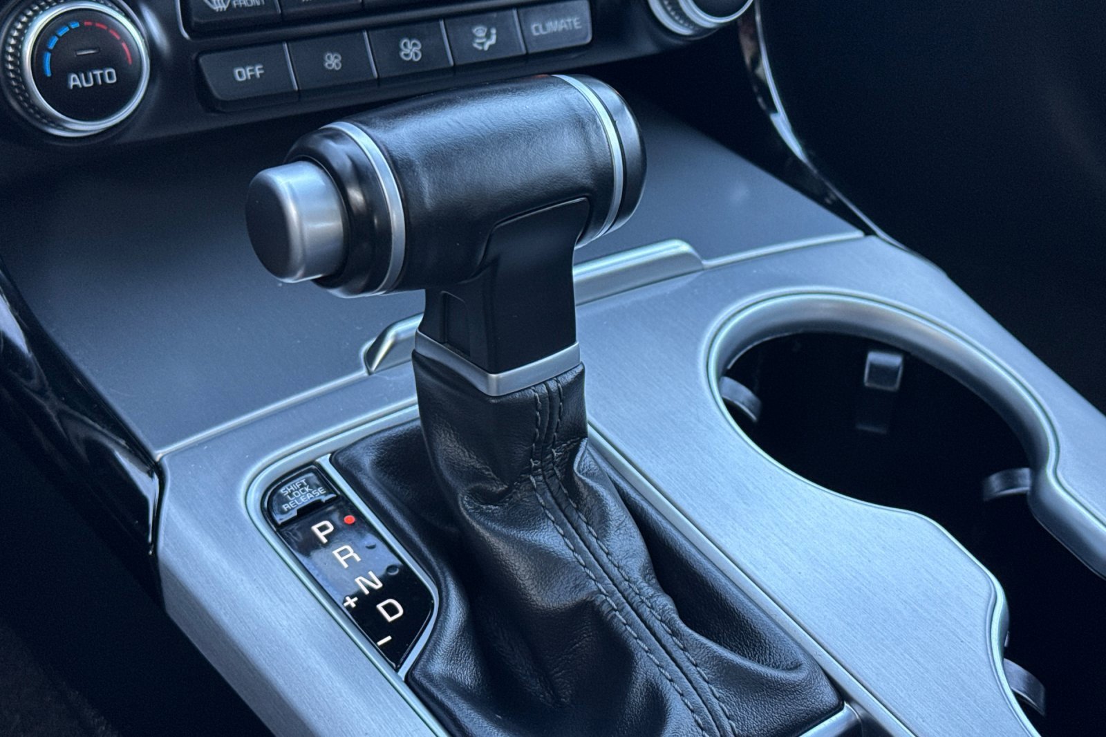 Used 2021 Kia Stinger GT1 image 25