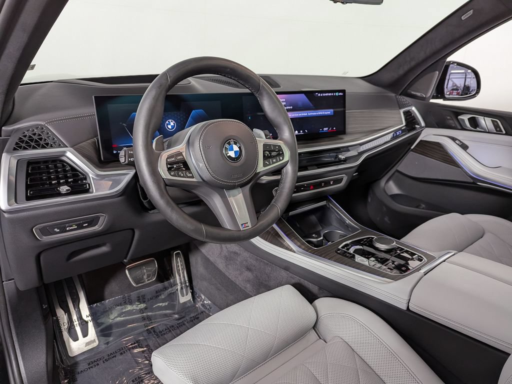 Used 2024 BMW X7 xDrive40i w/ M Sport Package AWD/4WD image 20