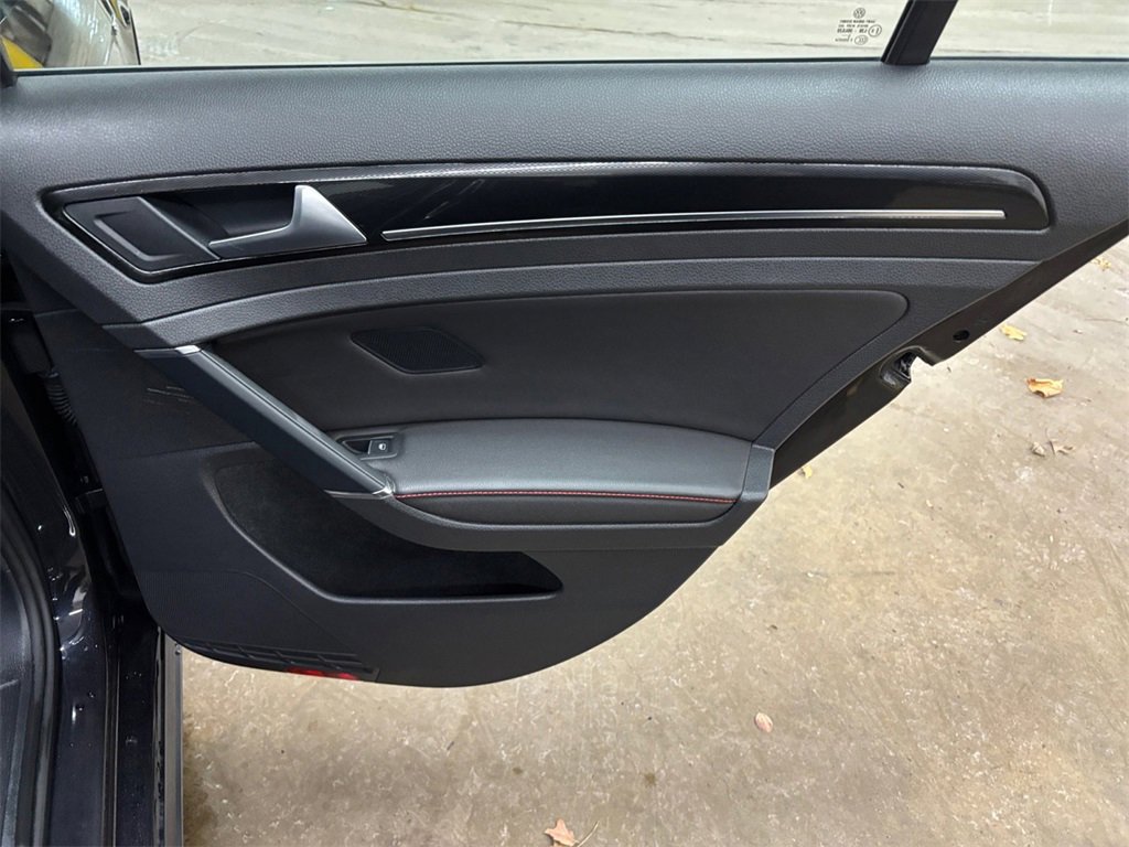 Used 2015 Volkswagen GTI Autobahn image 18