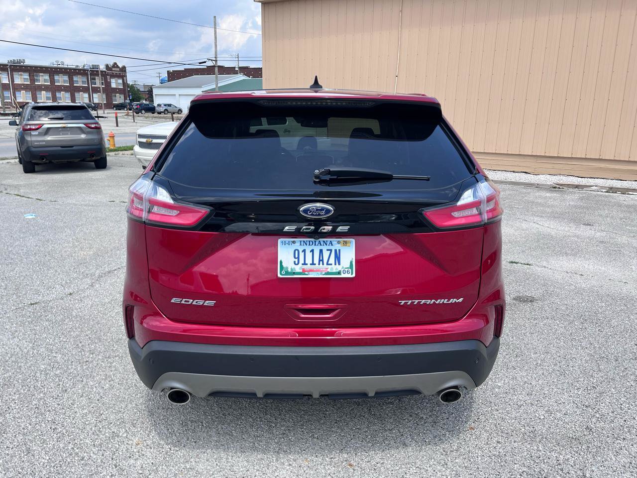 Used 2020 Ford Edge Titanium w/ Equipment Group 301A FWD image 4