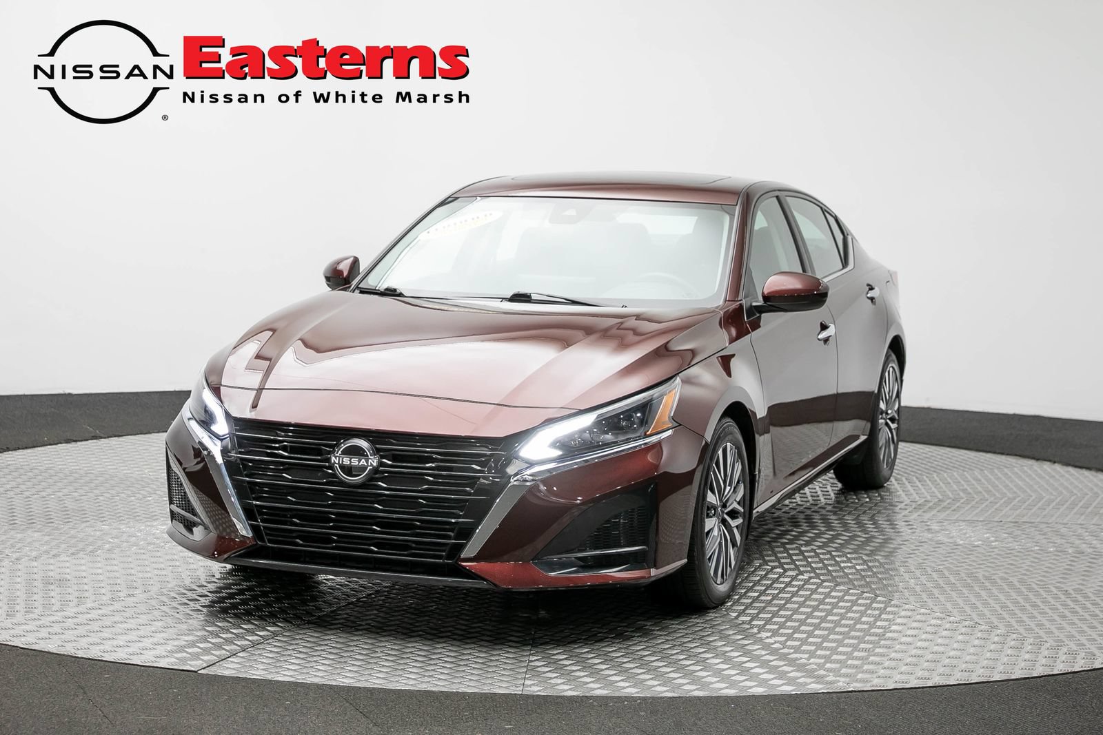 Used 2023 Nissan Altima 2.5 SV w/ SV Premium Package
