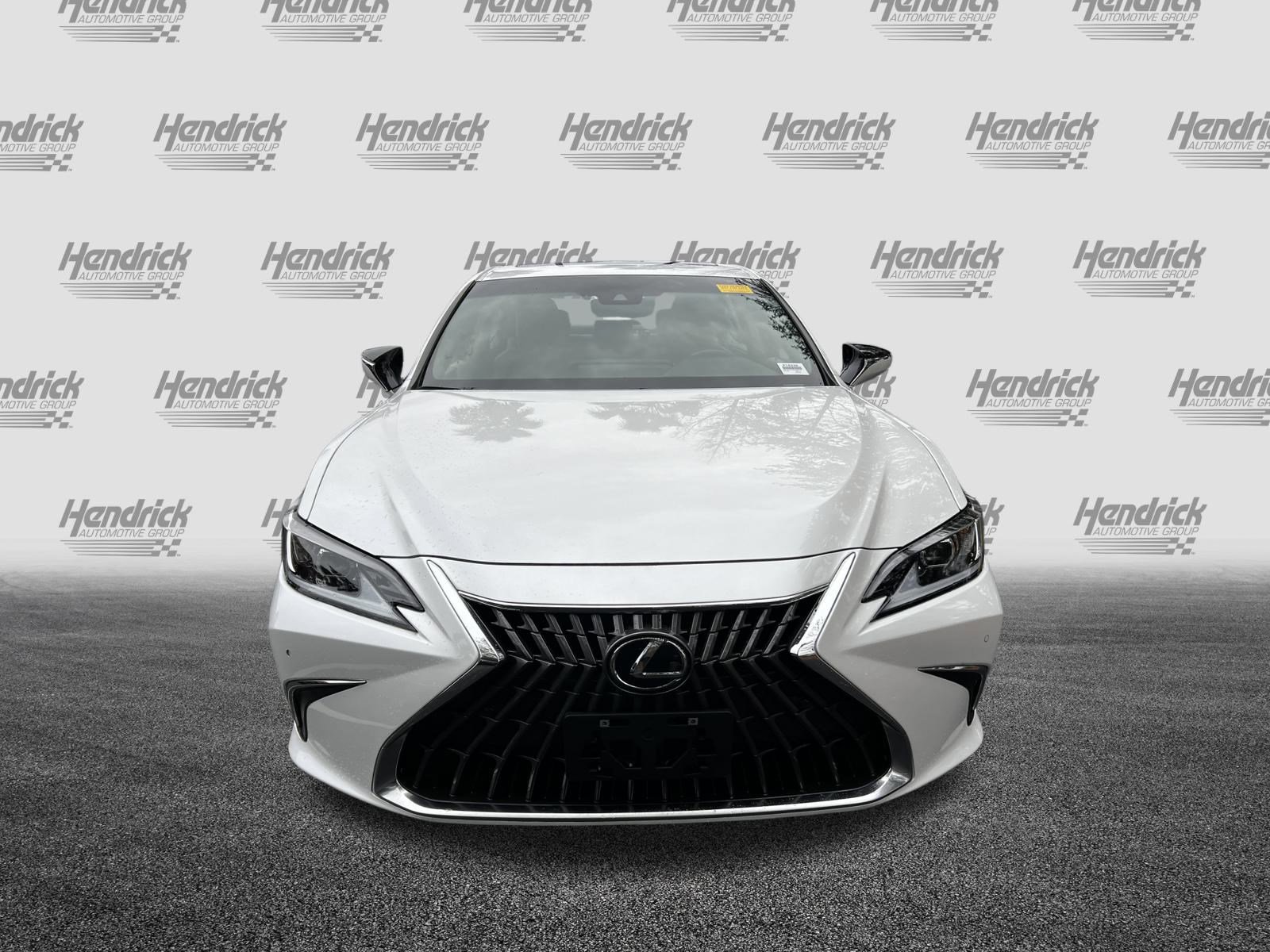 Certified 2023 Lexus ES 350 w/ Premium Package image 3