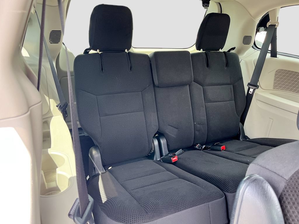 Certified 2018 Dodge Grand Caravan SE w/ UConnect Hands-Free Group FWD image 25