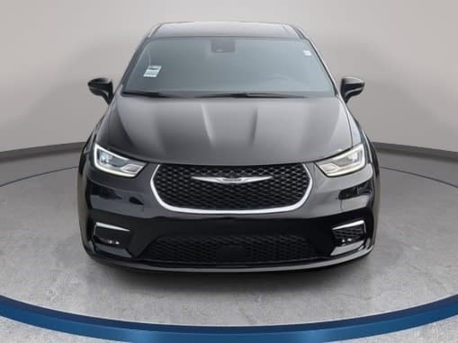 New 2026 Chrysler Pacifica Select FWD image 2